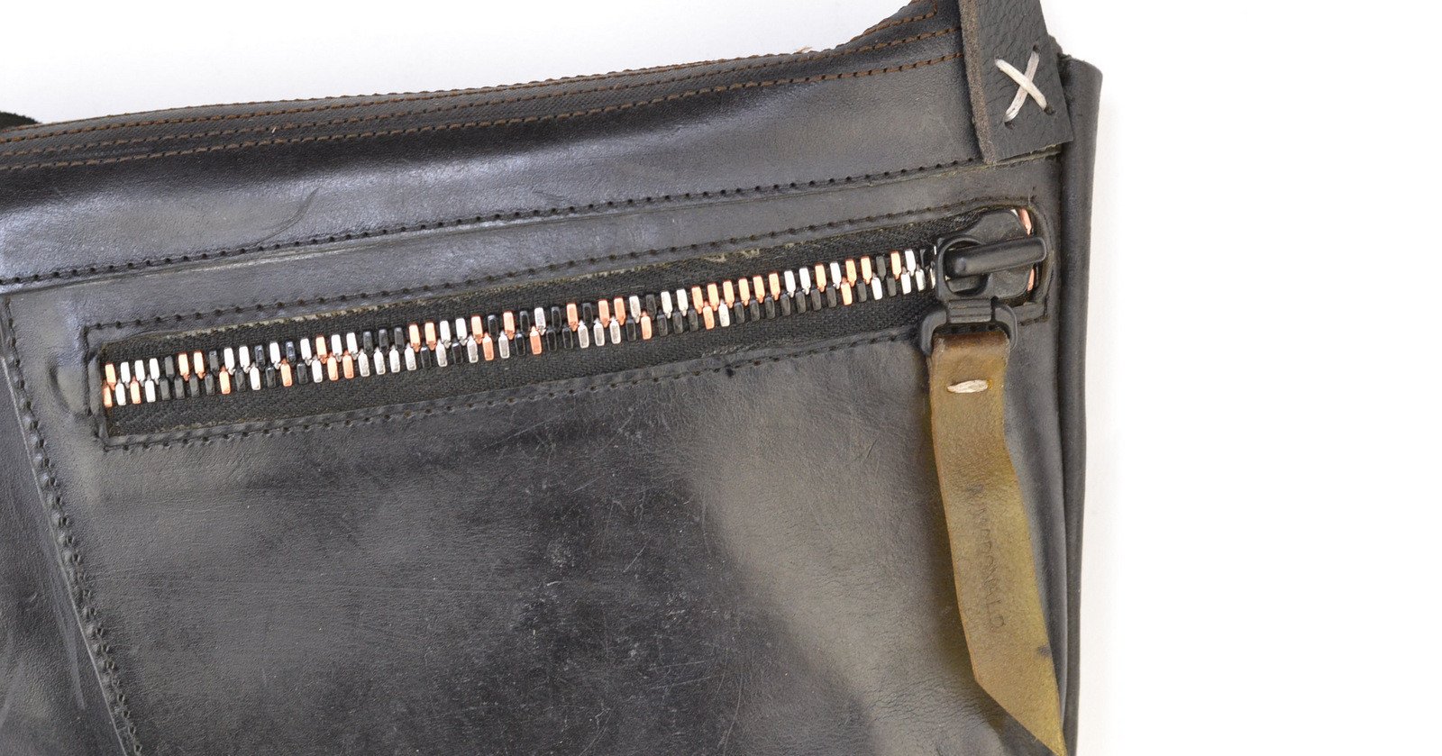 Rhomboid stitch |  shoulder Clutch - Image 4