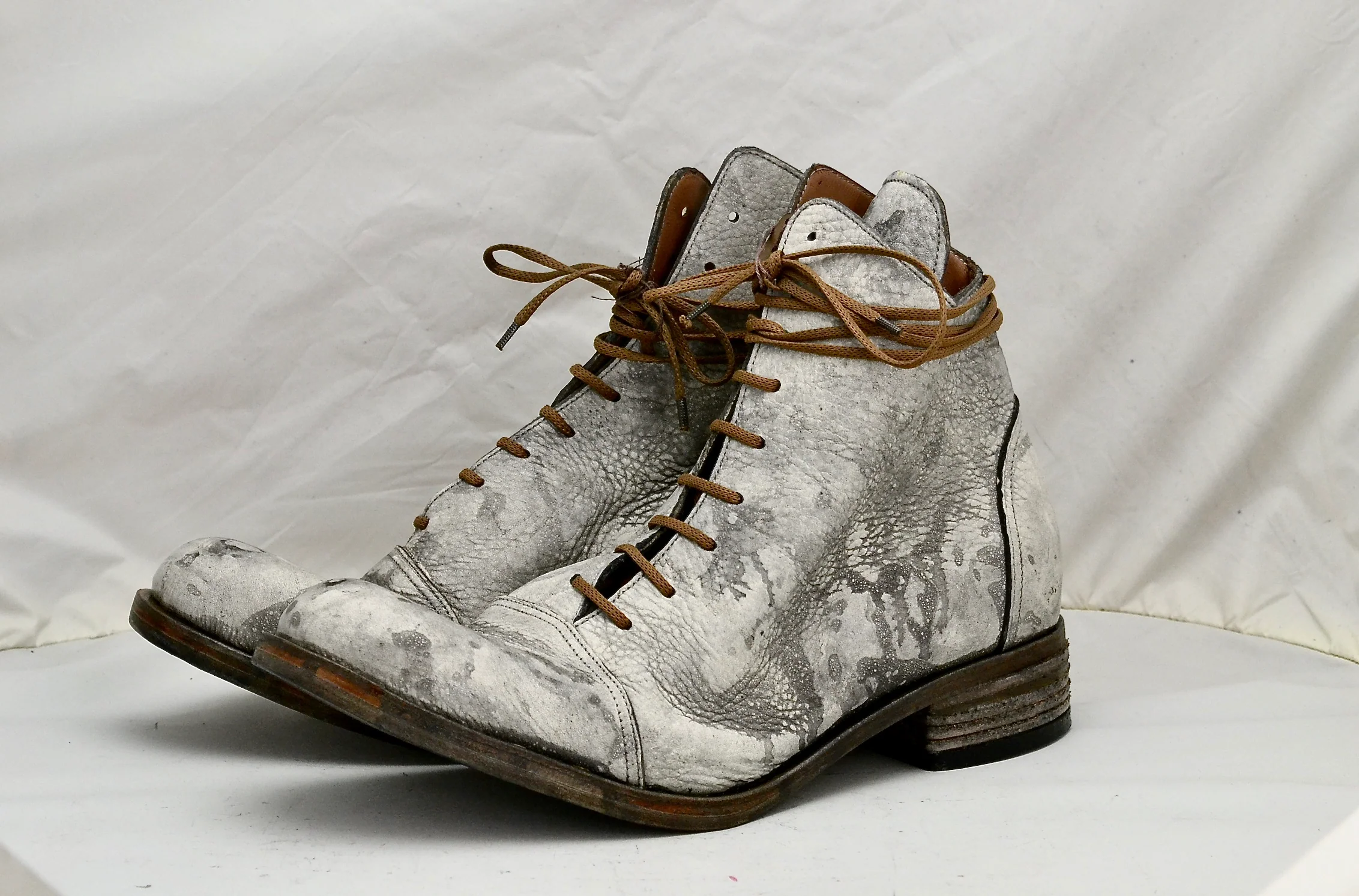 Fogey boot  |  Iron filing stain | Yak - Image 3