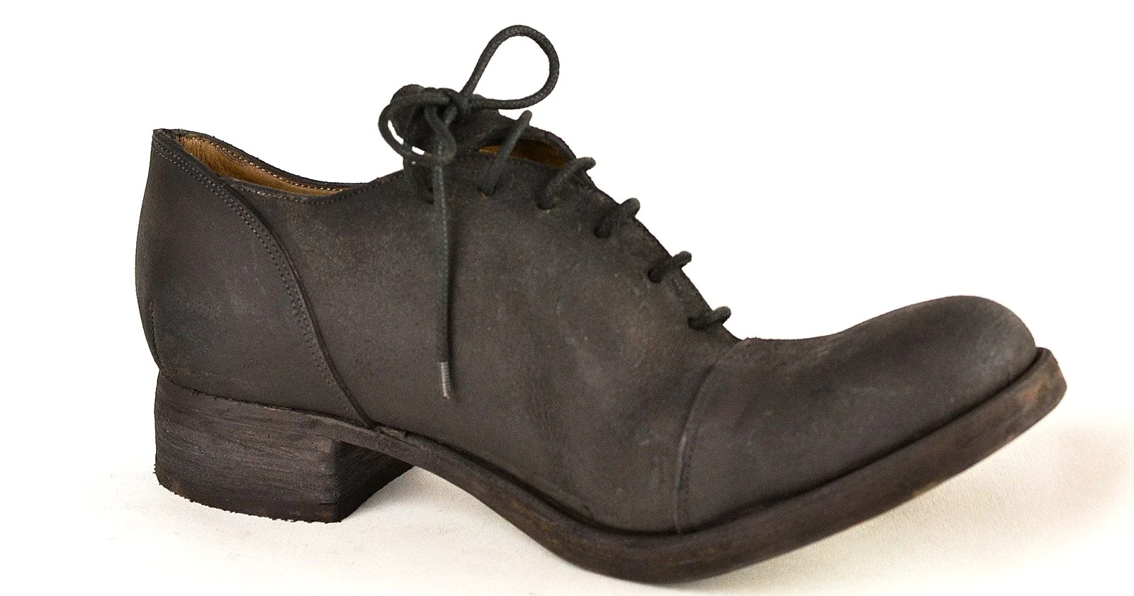 Fogey  |  Reverse cordovan stain - Image 4