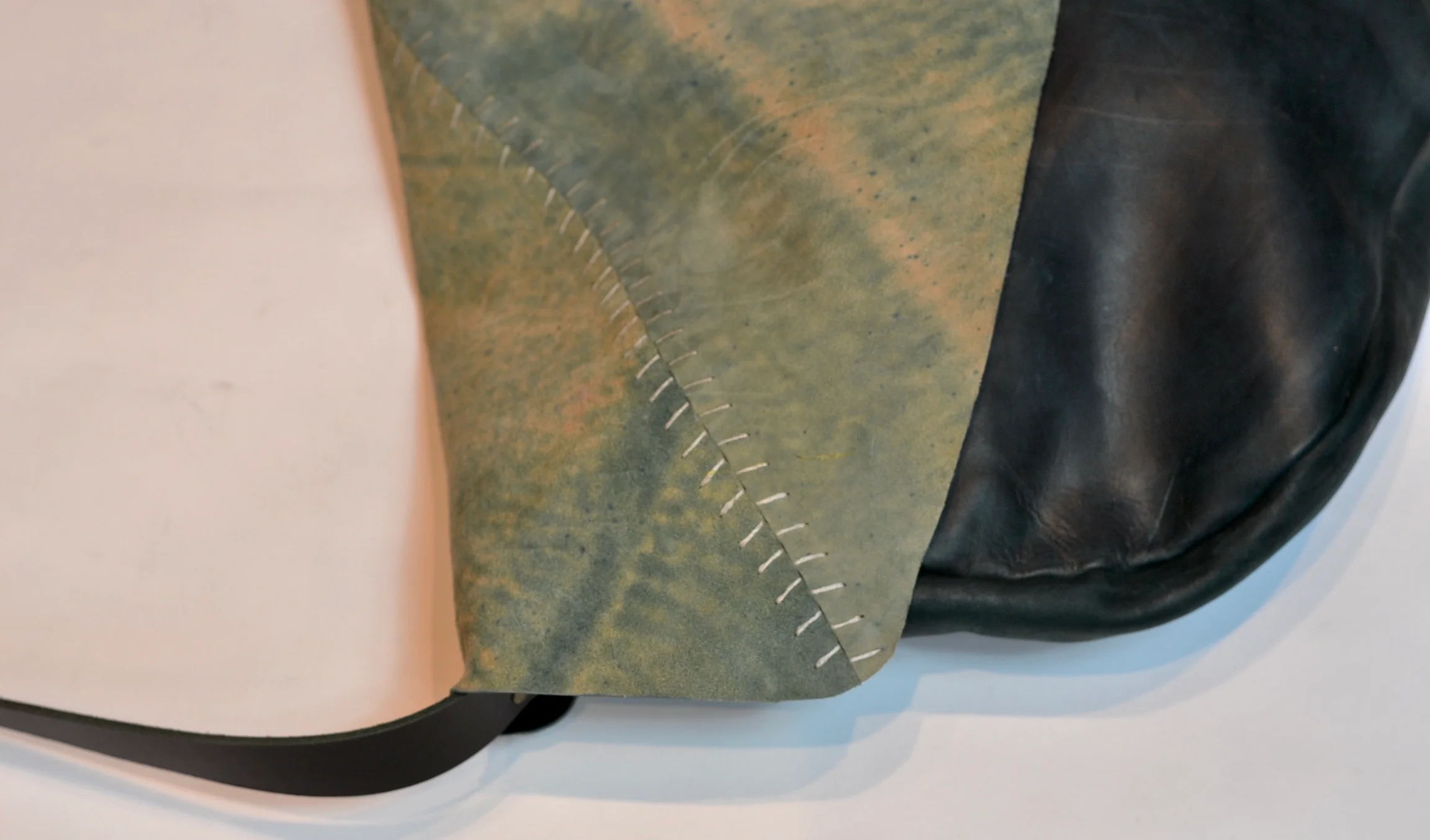 Gaucho Bag  |  marine blue | Cordovan - Image 8