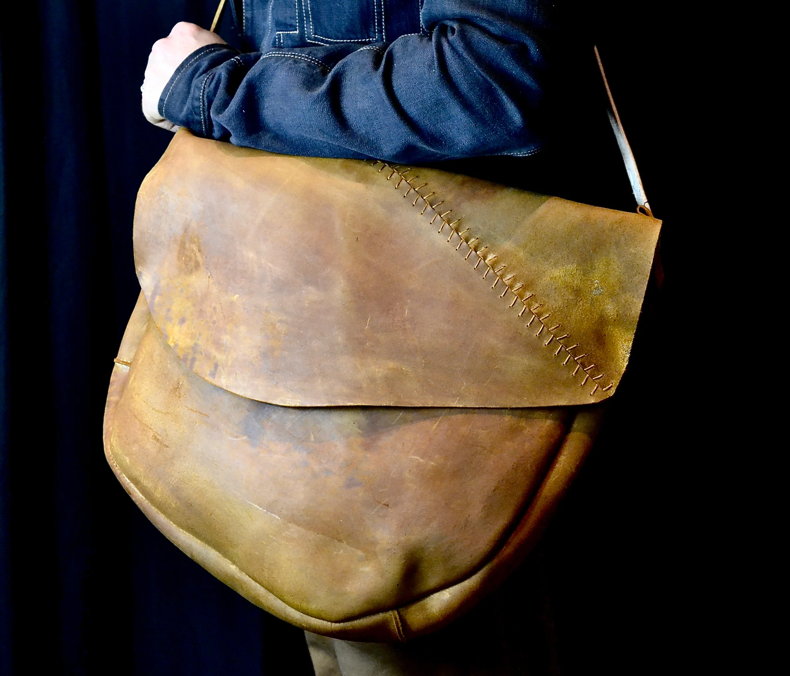 Gaucho Bag  |  Reverse Cordovan - Image 5