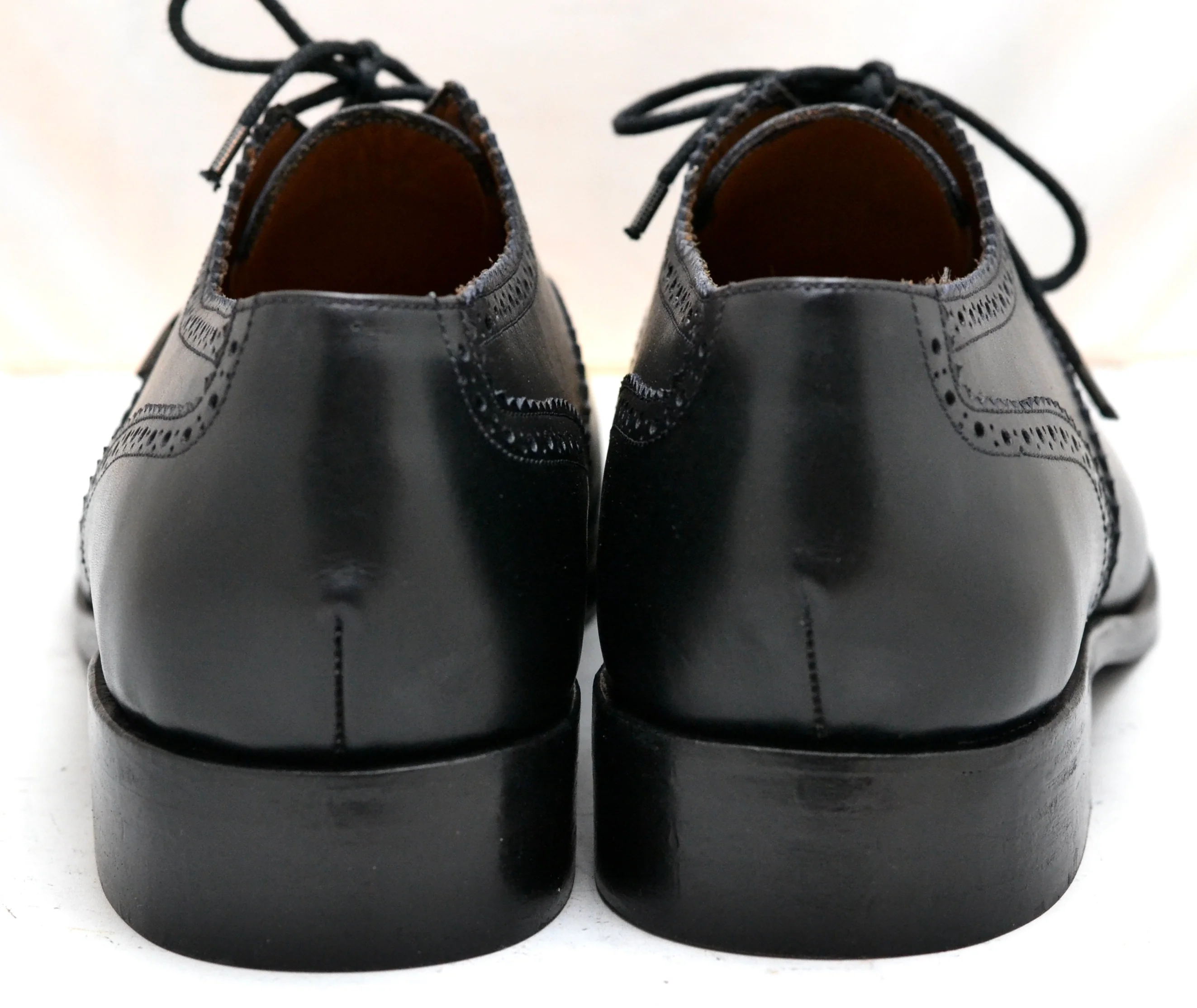 Oxford brogue  |  Black | Box calf - Image 3