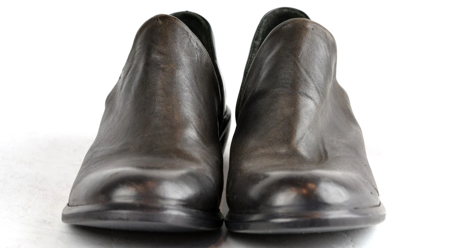 Peaked Shoe  |  Black - Image 3