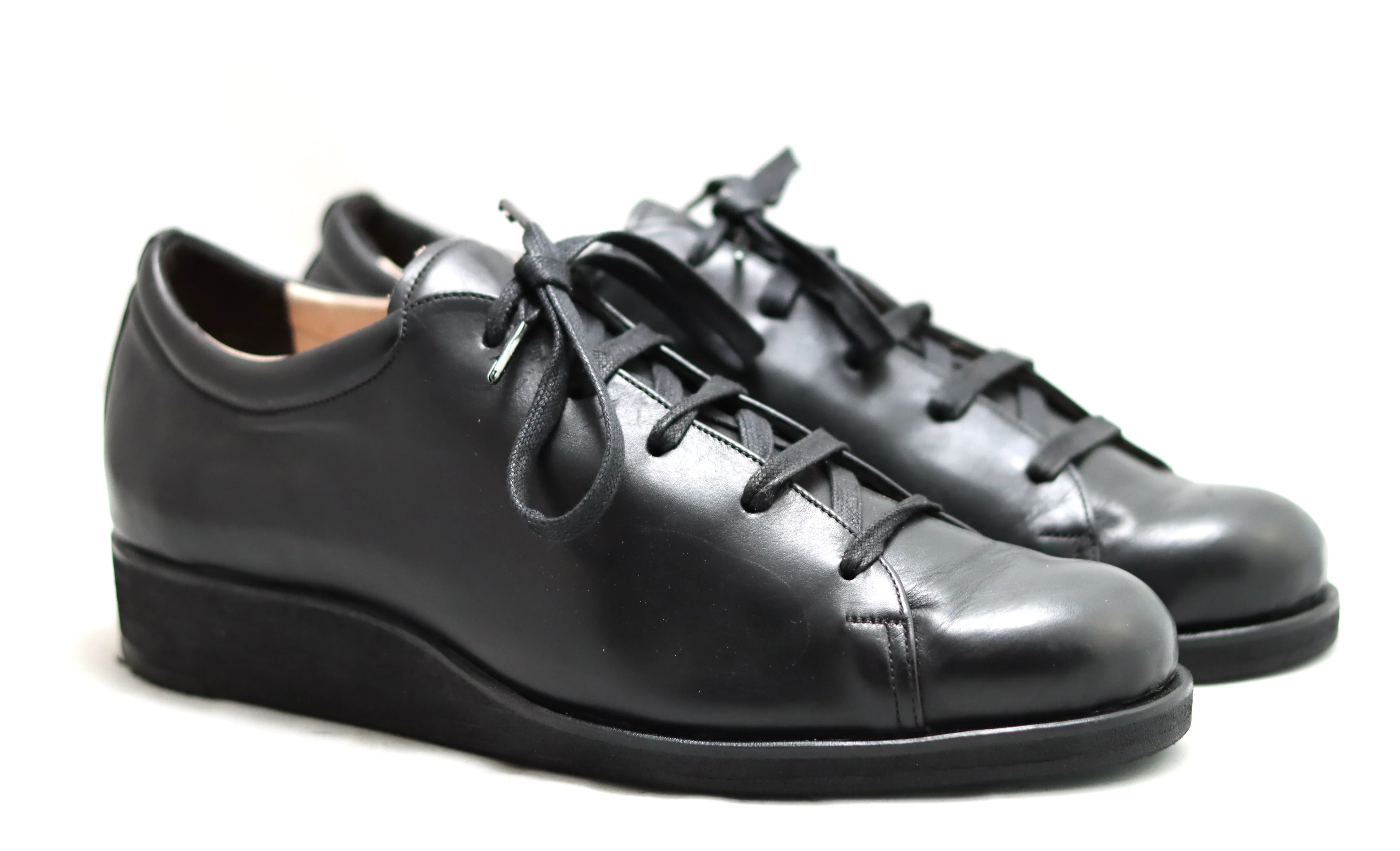 Sneaker shoe  |  Black calf | wide fit | Almond toe