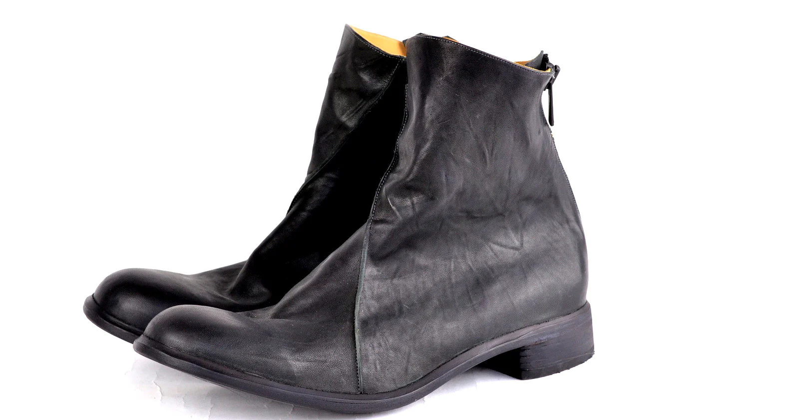 Zip Back Boot | Black - Image 2