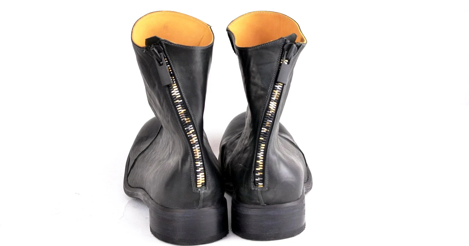 Zip Back Boot | Black - Image 3
