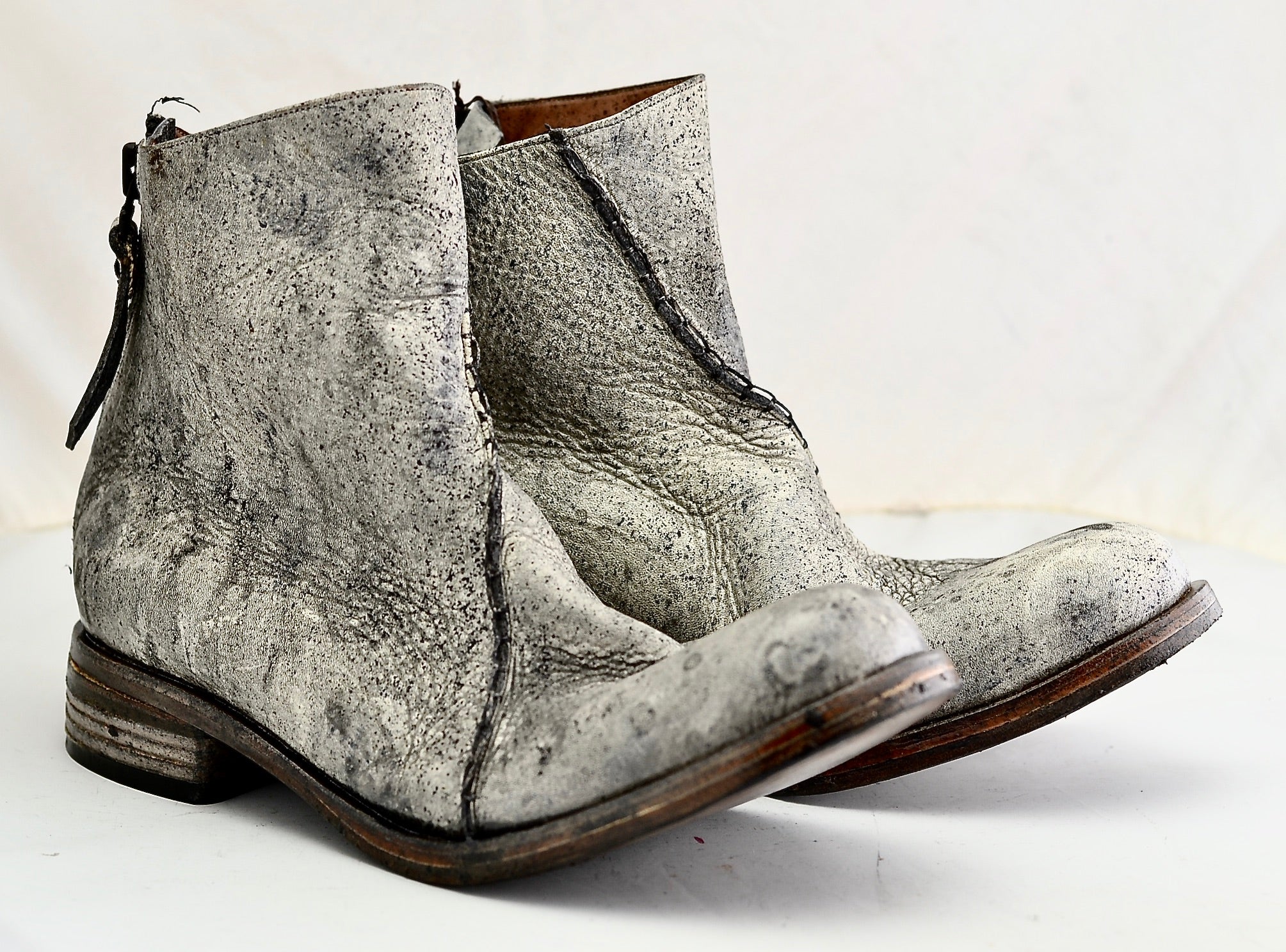 Zip Back Boot  |  Stain | Yak - Image 2