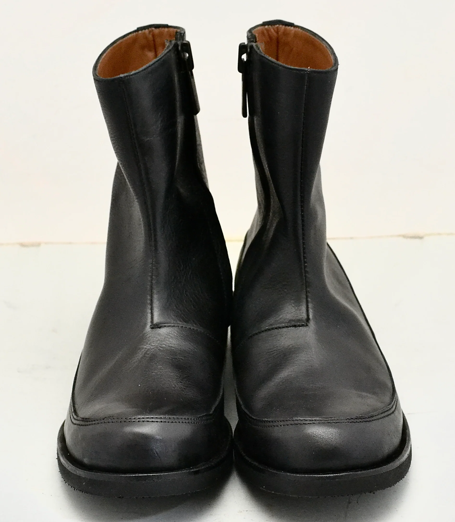 Zip sided sneaker boot |  Black | Calf - Image 3