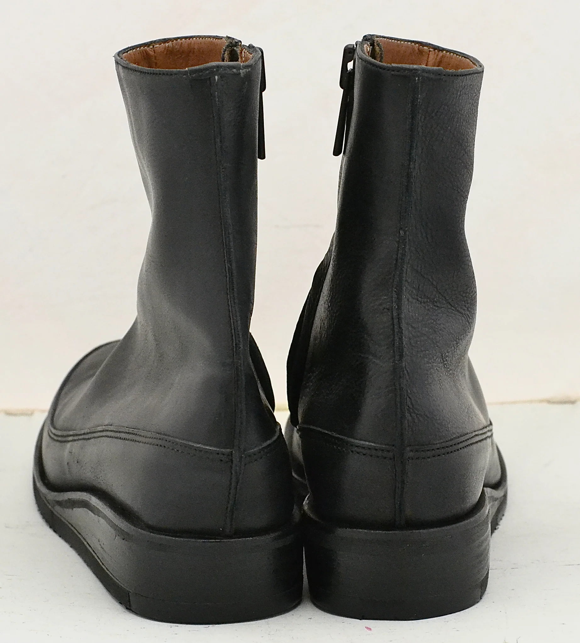 Zip sided sneaker boot |  Black | Calf - Image 5